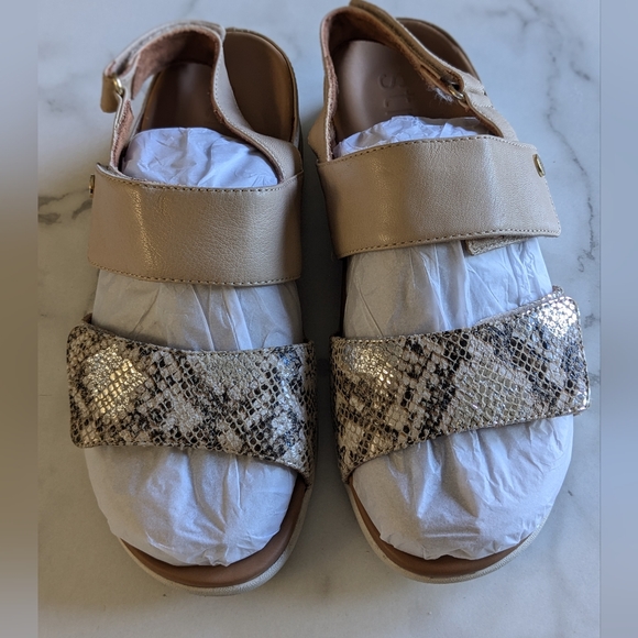 Strive Riviera Sandals- Almond/Snake Metallic, Size 8 (EU 39) - Picture 4 of 5